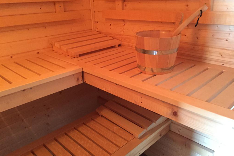load sauna1.jpg